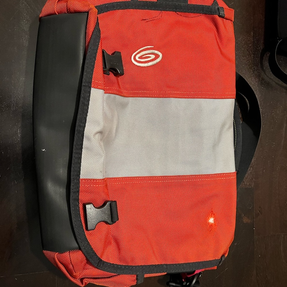 Timbuk2 messenger bag